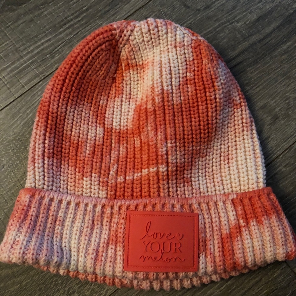 NWOT LYM coral tiedie hat. No original packaging.